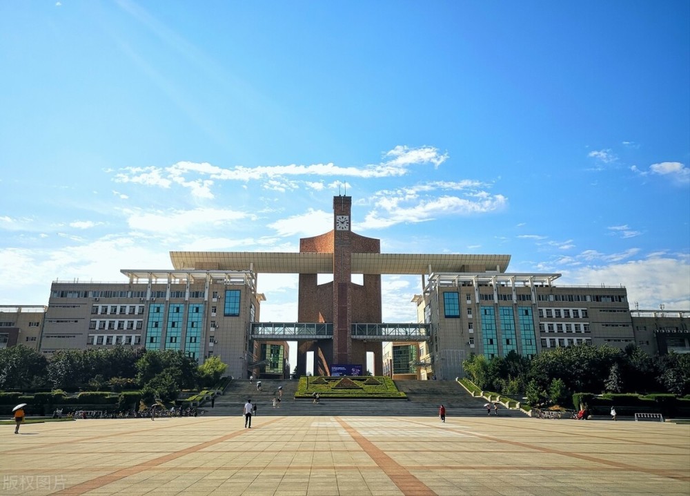  费城七六人官宣恩比德赛季报销  